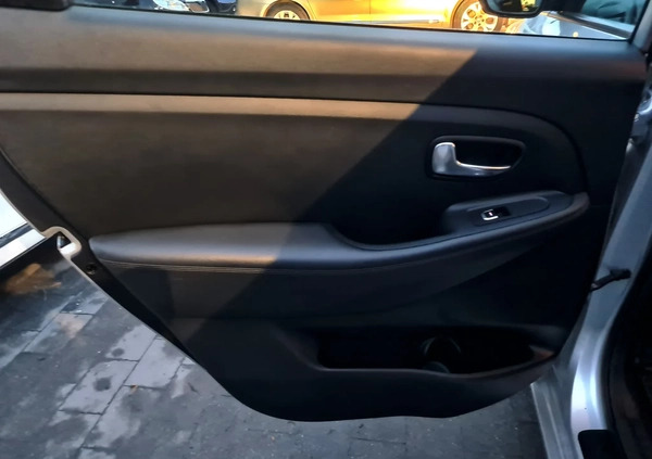 Kia Carens cena 33499 przebieg: 125960, rok produkcji 2014 z Nasielsk małe 497
